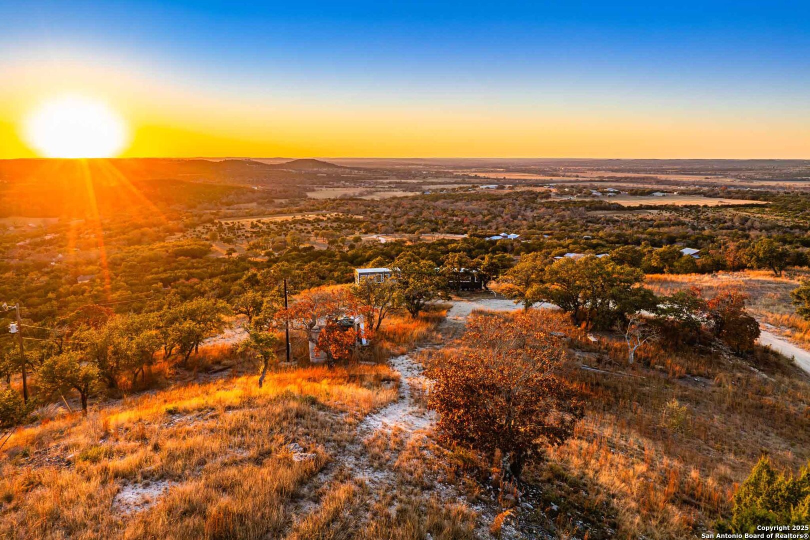 212 Sky Line Drive Comfort TX 78013