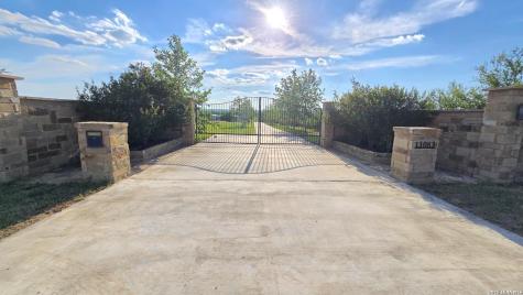 13083 Fm 2779 Moore TX 78057