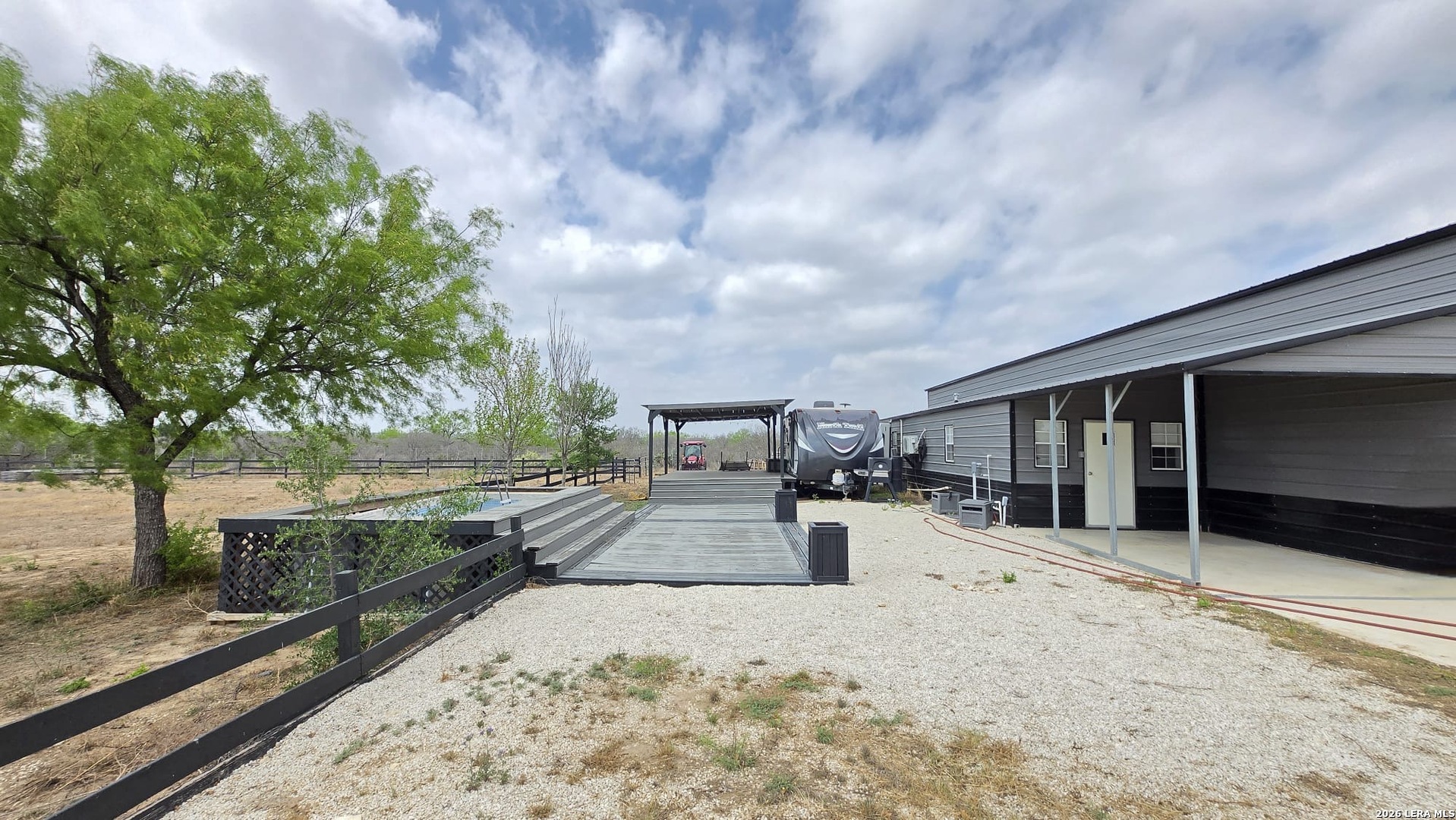 13083 Fm 2779 Moore TX 78057