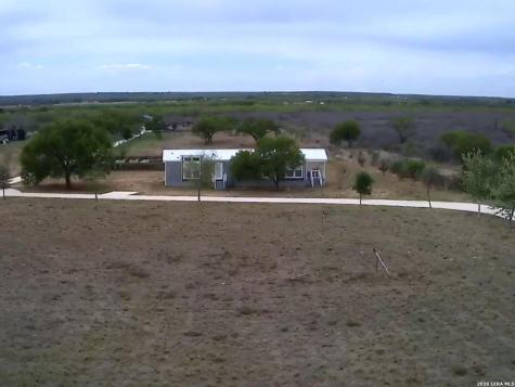 13083 Fm 2779 Moore TX 78057