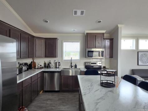 13083 Fm 2779 Moore TX 78057
