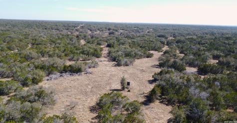 2135 Pr 3214 Dhanis TX 78850