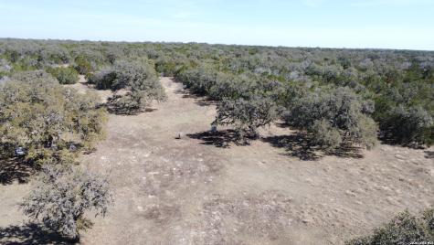 2135 Pr 3214 Dhanis TX 78850