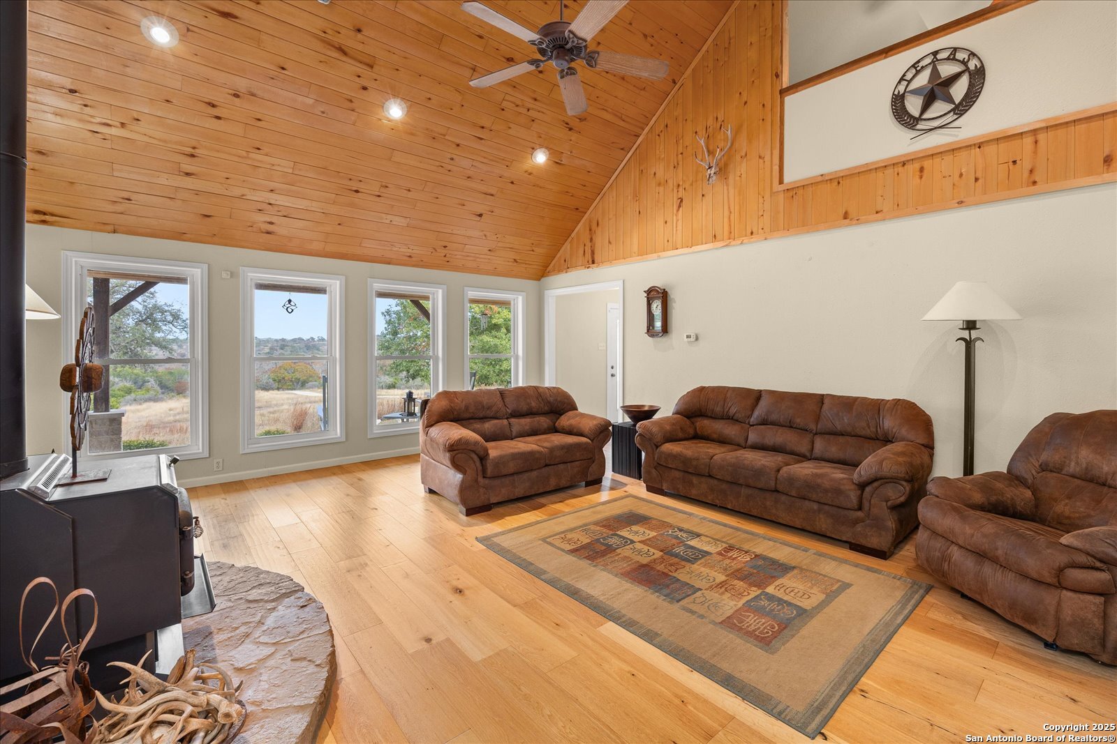 127 Camp Alzafar Boerne TX 78006
