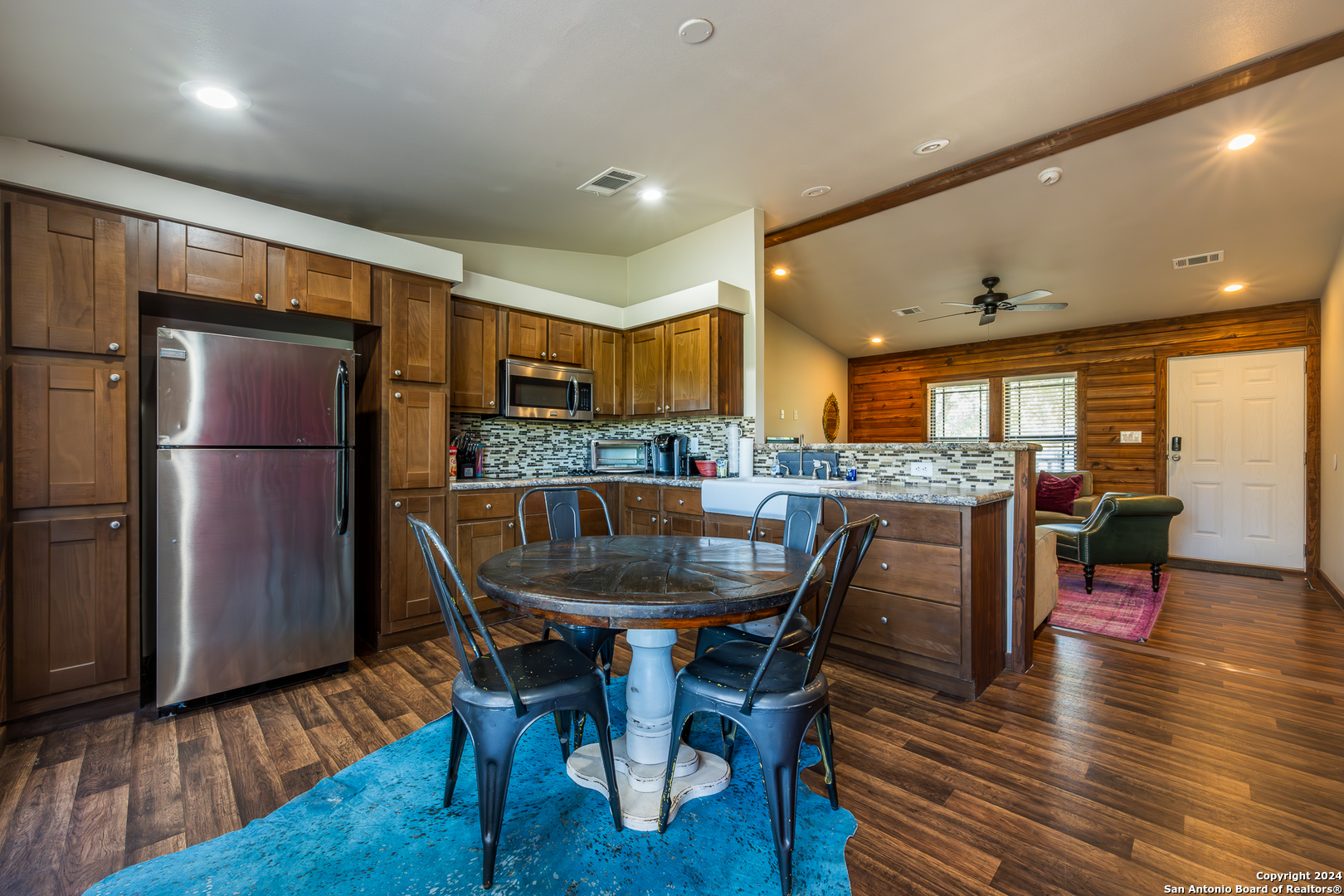 10 Das Landing Fredericksburg TX 78624