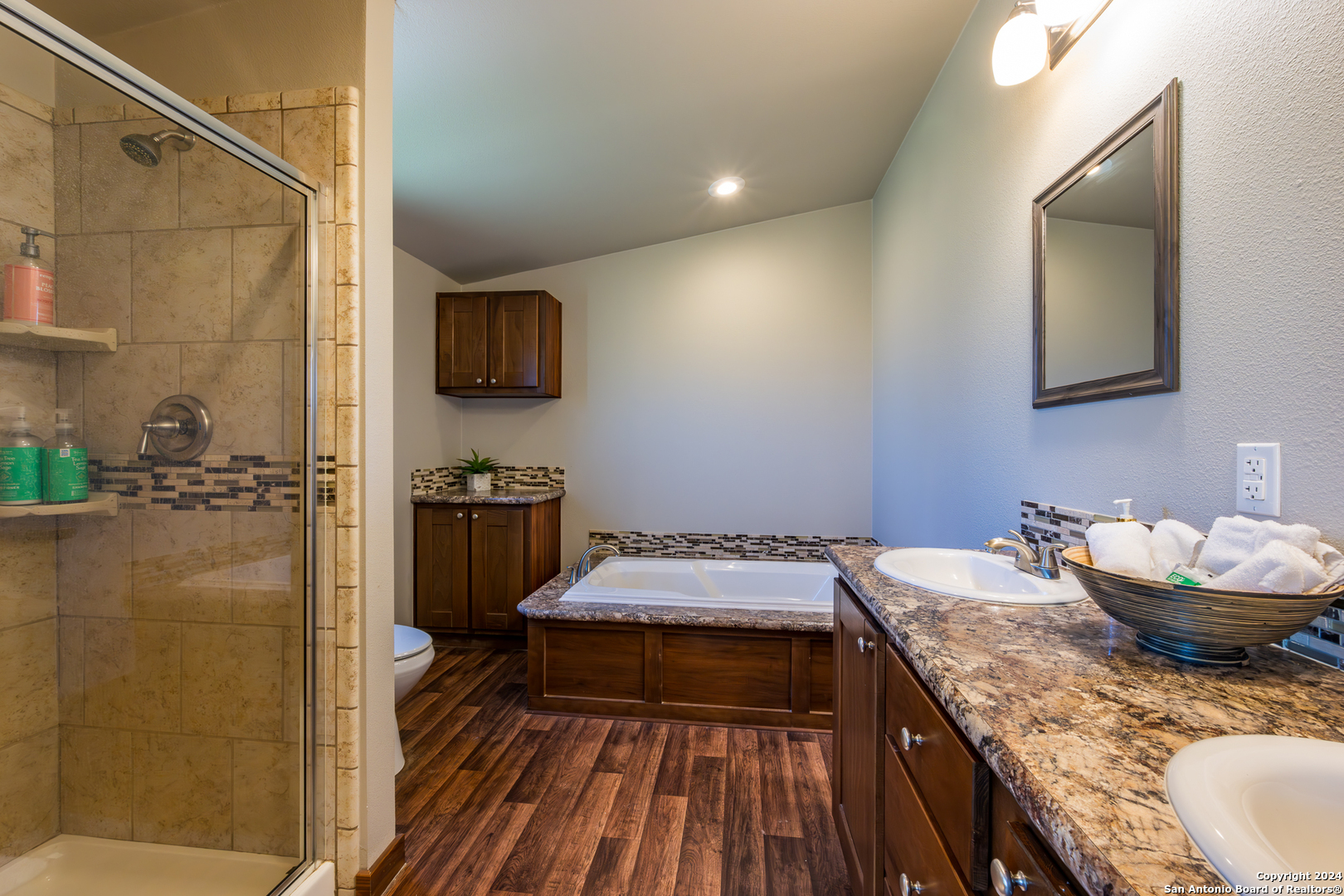 10 Das Landing Fredericksburg TX 78624