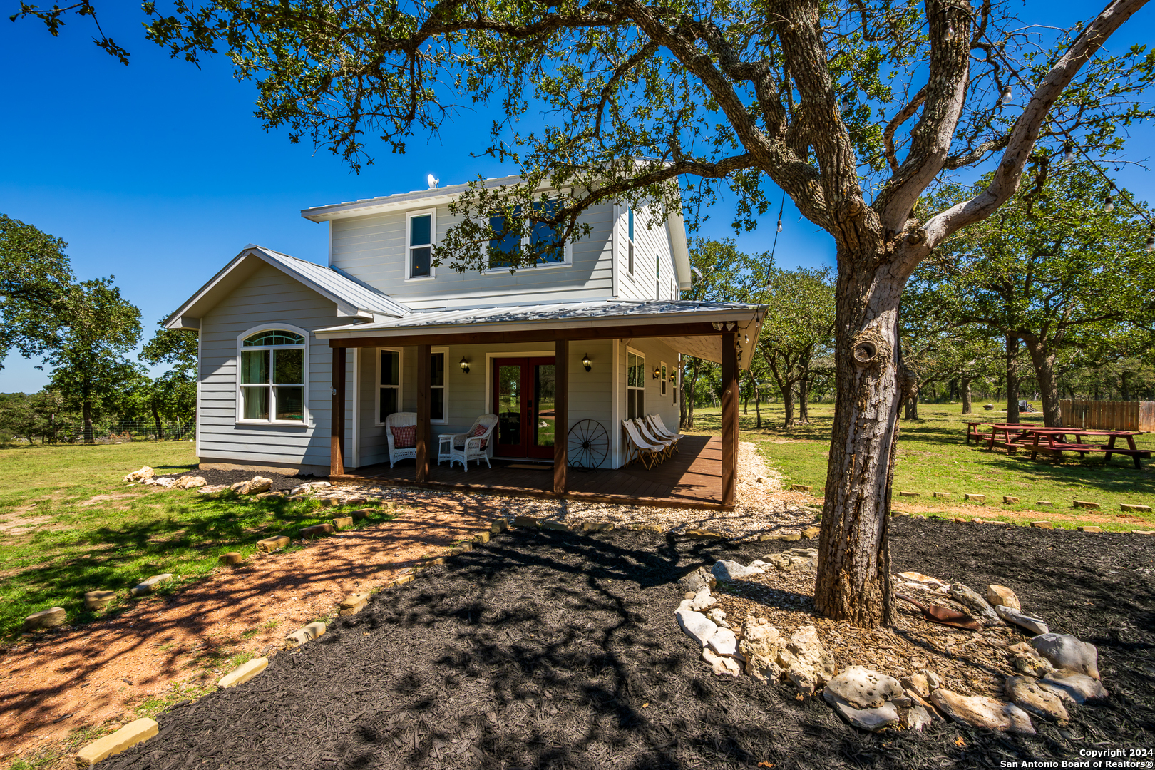 10 Das Landing Fredericksburg TX 78624