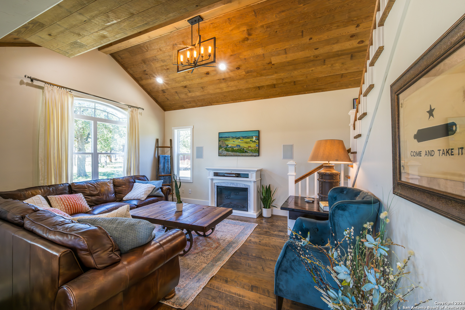 10 Das Landing Fredericksburg TX 78624