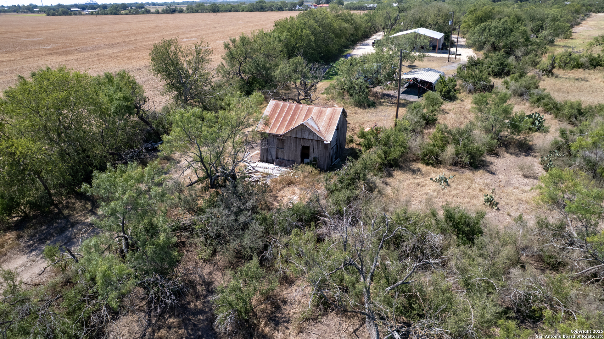 944 Fm 1049 Knippa TX 78870