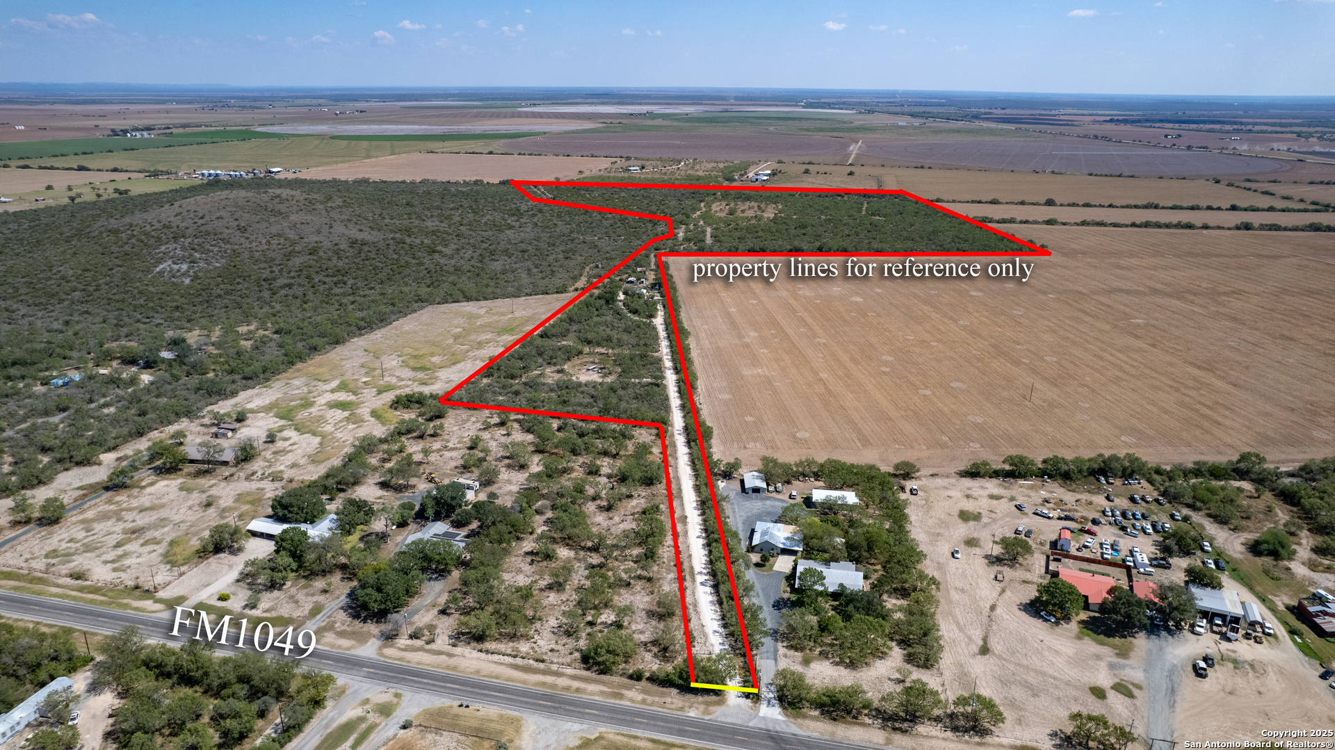 944 Fm 1049 Knippa TX 78870
