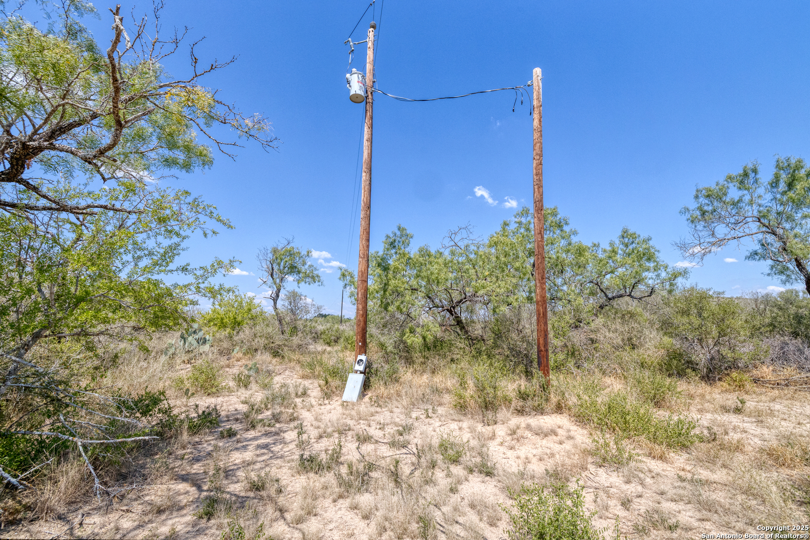 944 Fm 1049 Knippa TX 78870