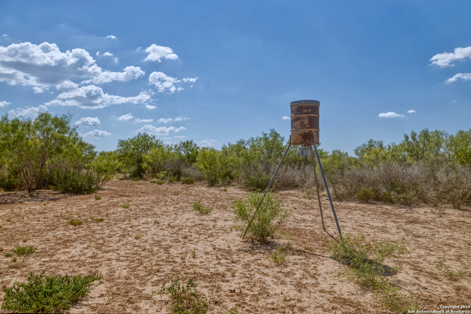 944 Fm 1049 Knippa TX 78870