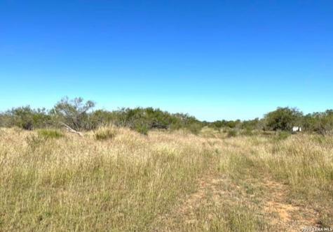 3968 Bluntzer Road Jourdanton TX 78026