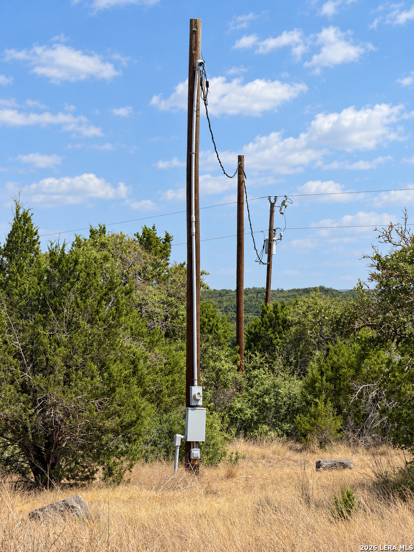 70 County Road 280 Rocksprings TX 78880