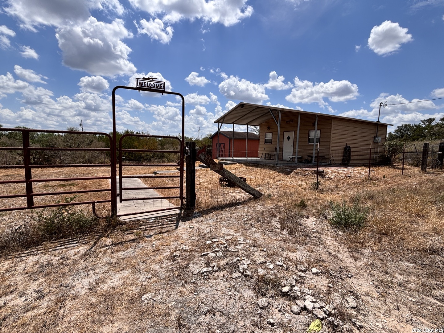 12654 Highway 339 Benavides TX 78349