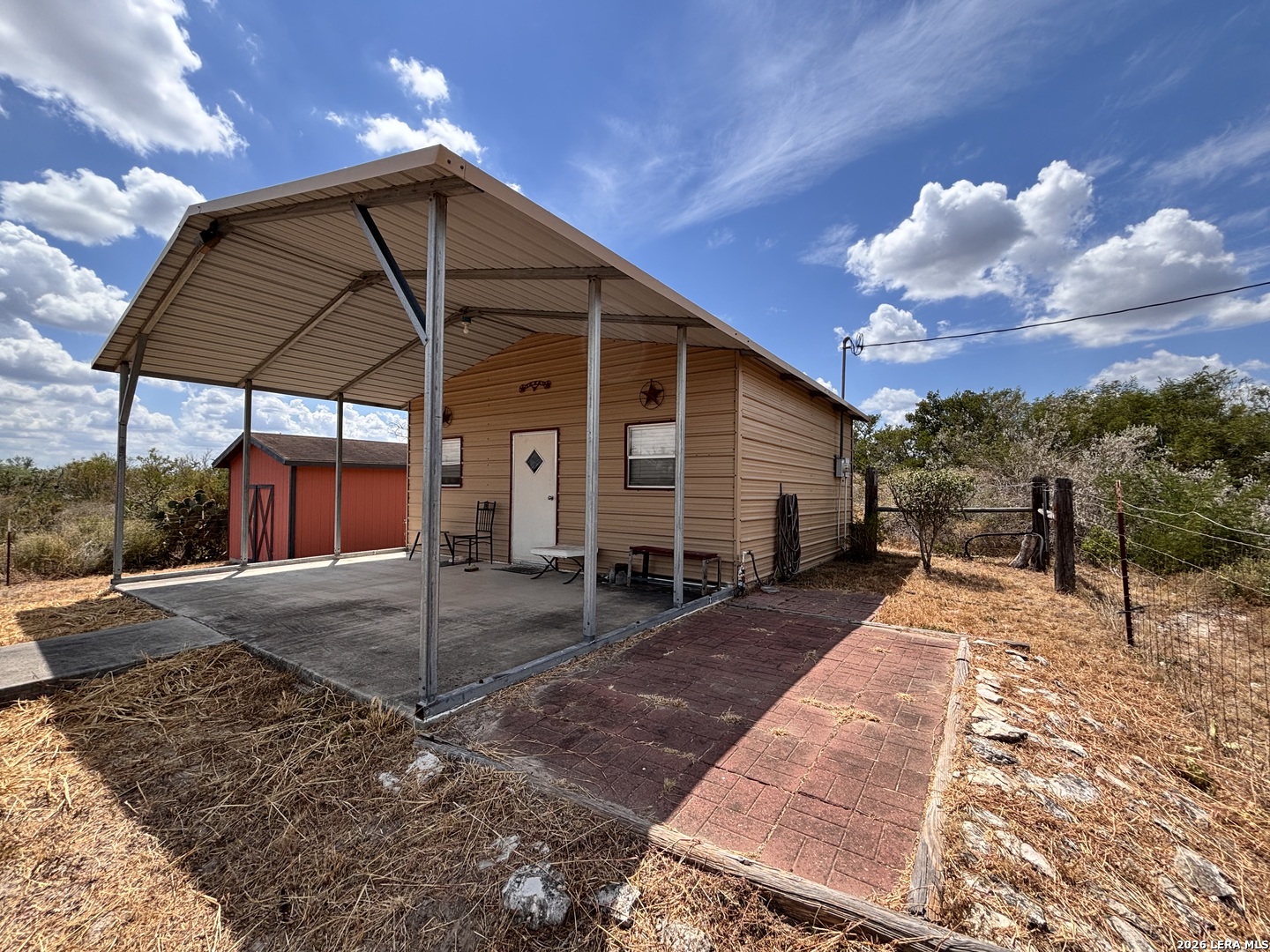 12654 Highway 339 Benavides TX 78349