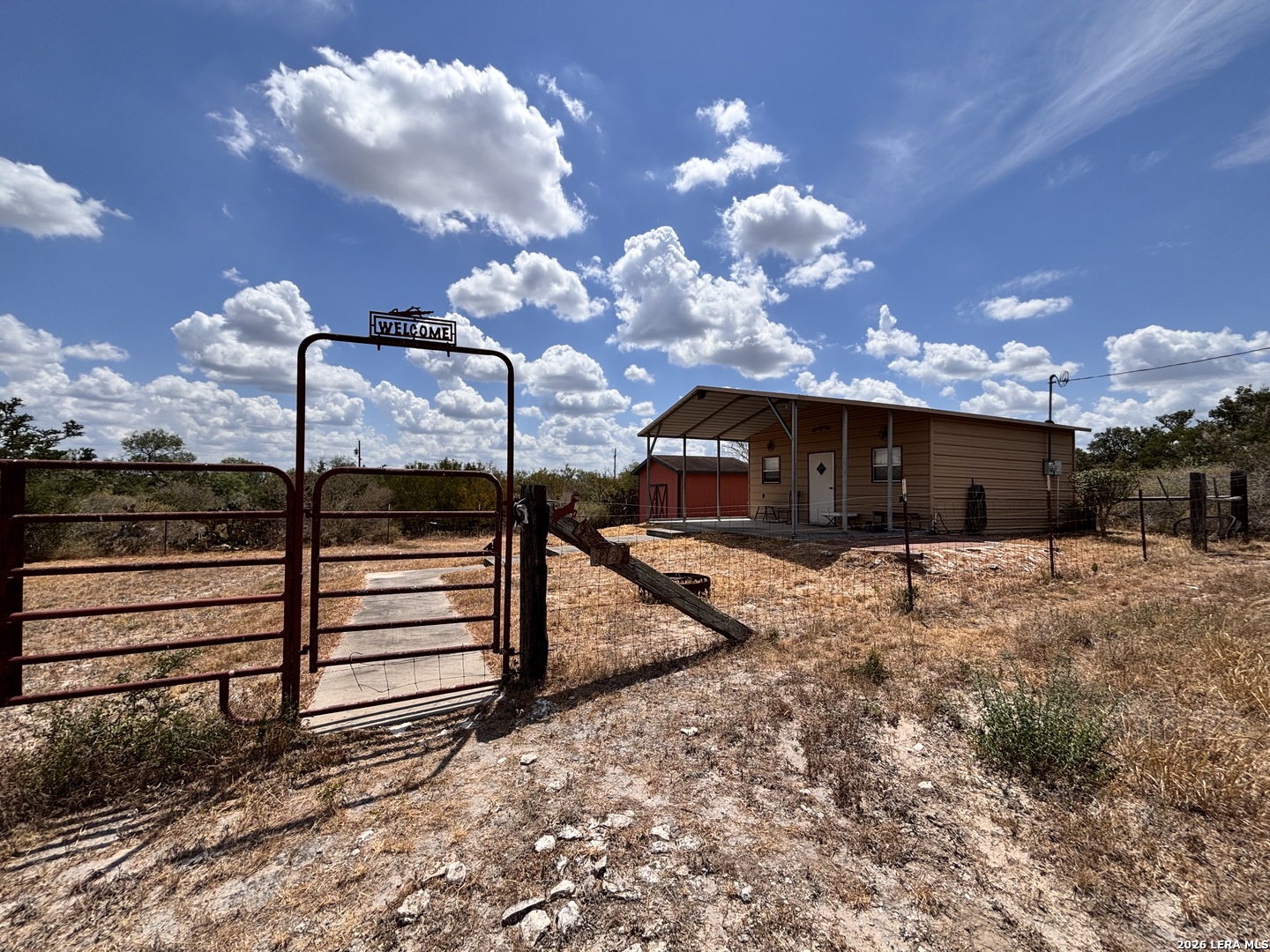 12654 Highway 339 Benavides TX 78349