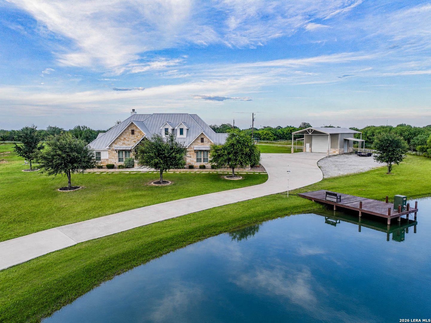1980 County Road 361 La Vernia TX 78121