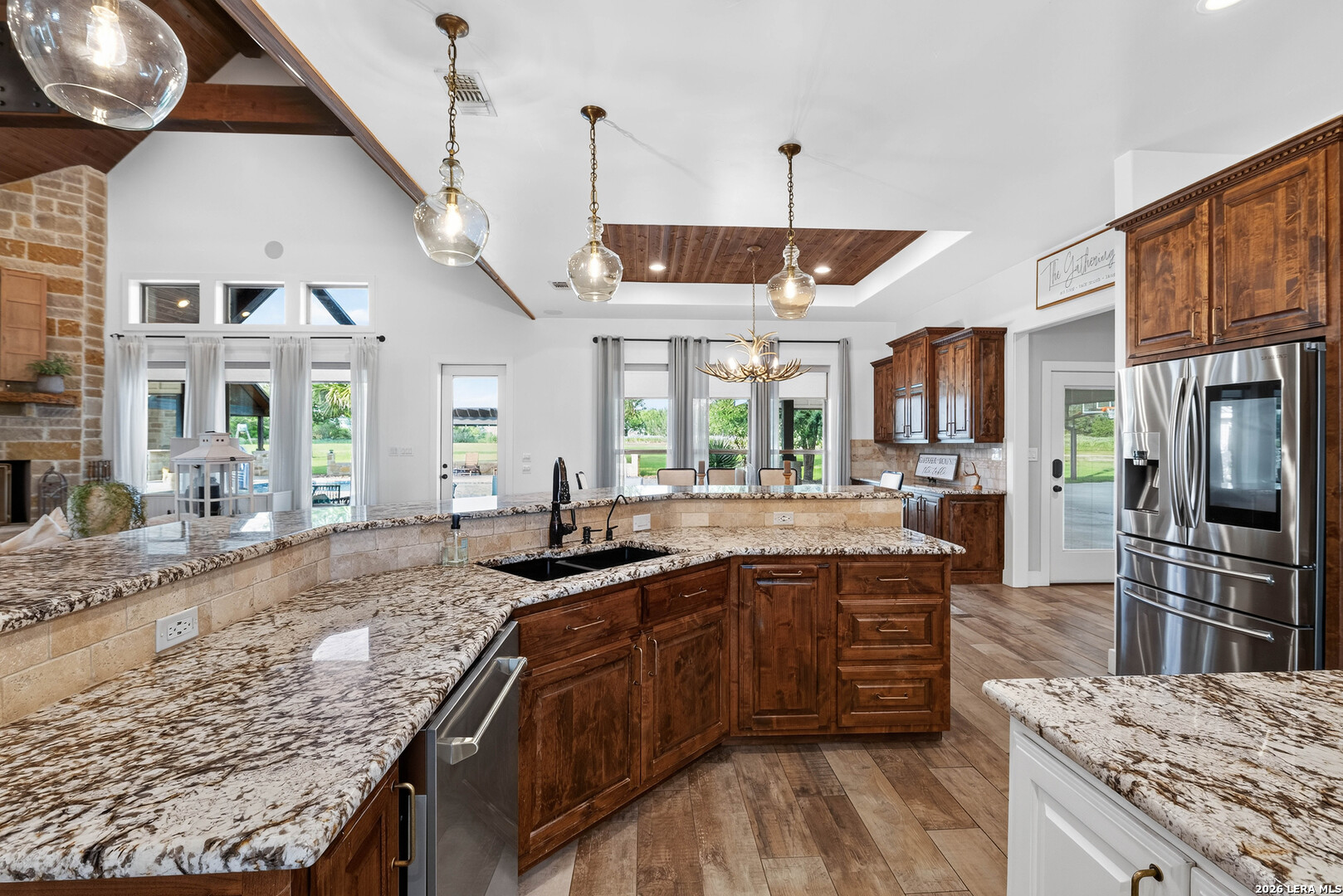 1980 County Road 361 La Vernia TX 78121
