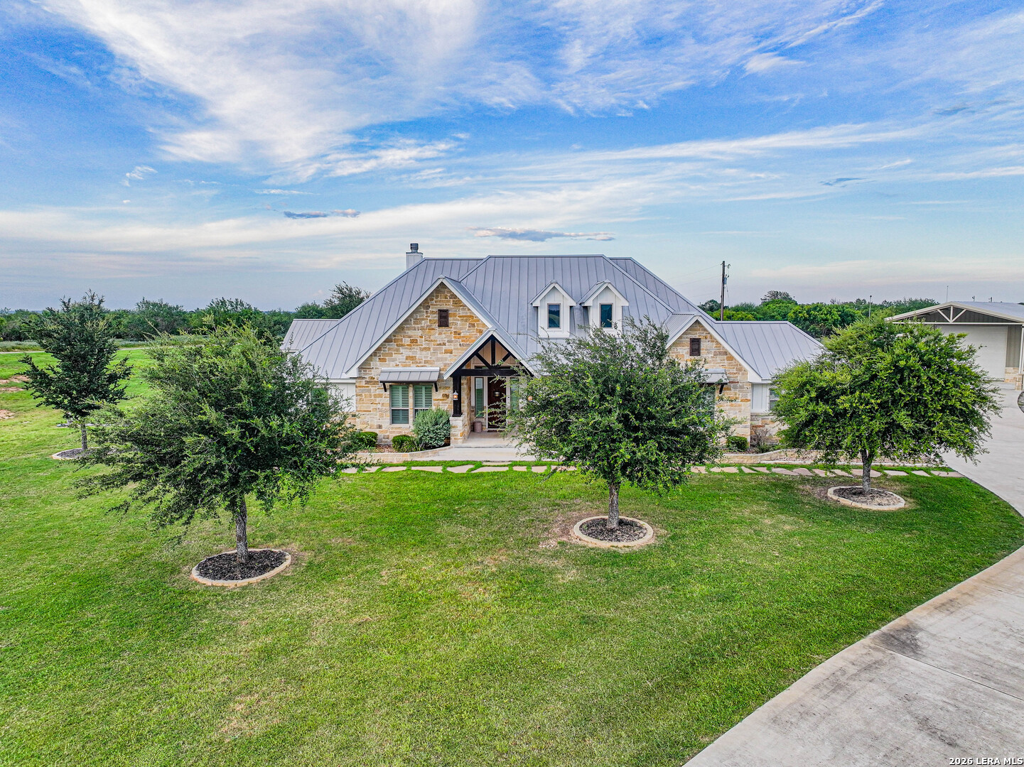 1980 County Road 361 La Vernia TX 78121