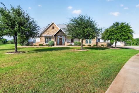 1980 County Road 361 La Vernia TX 78121