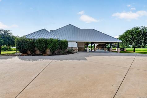 1980 County Road 361 La Vernia TX 78121