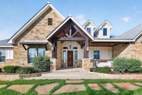 1980 County Road 361 La Vernia TX 78121