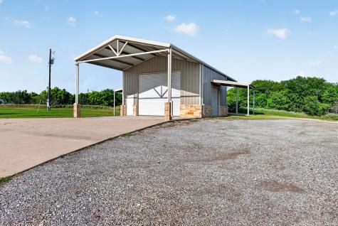 1980 County Road 361 La Vernia TX 78121