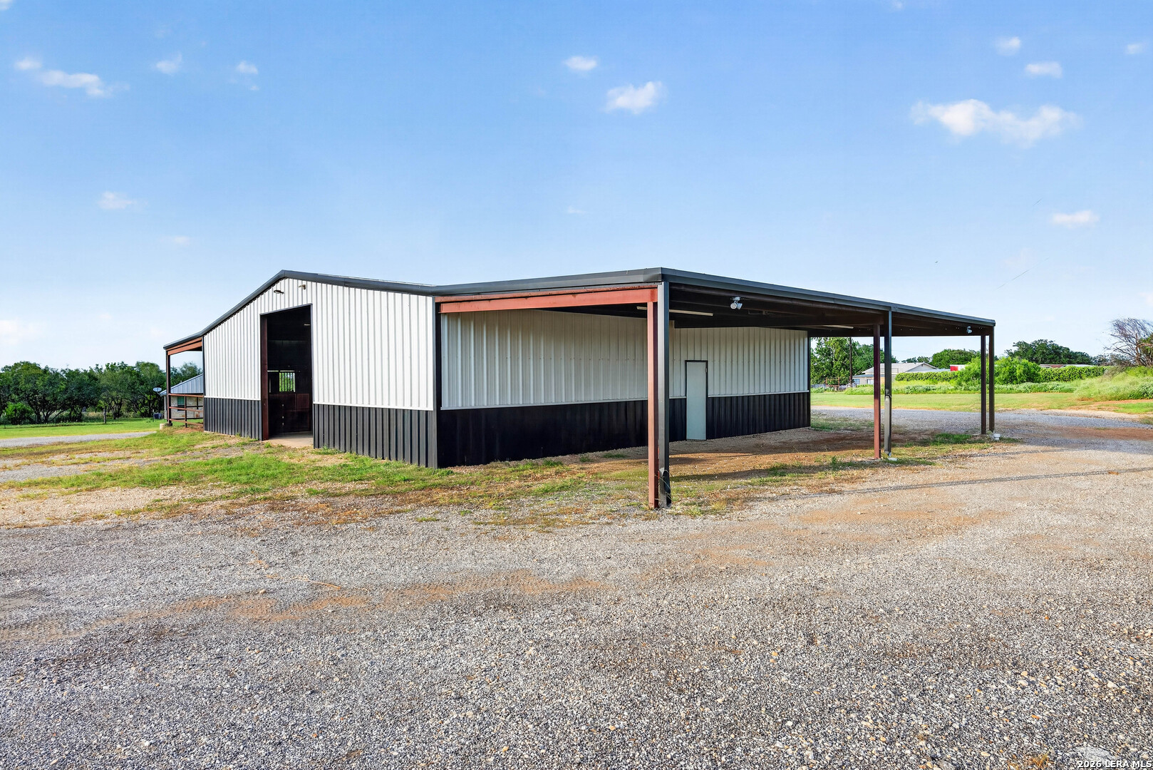 1980 County Road 361 La Vernia TX 78121