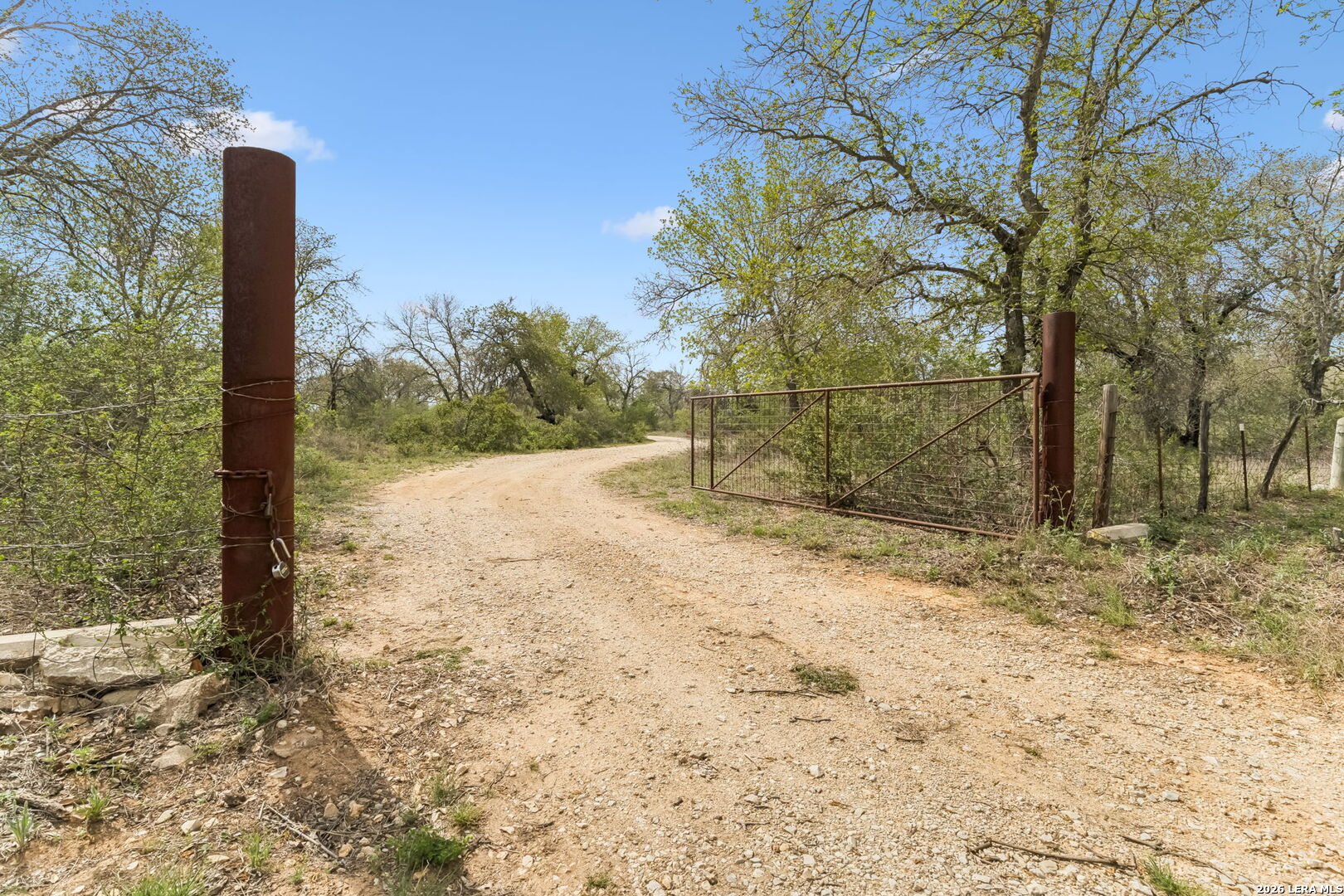 174 Adcock Lane Somerset TX 78069