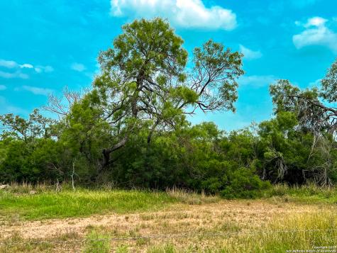 0000 Count Road 5232 Dhanis TX 78850