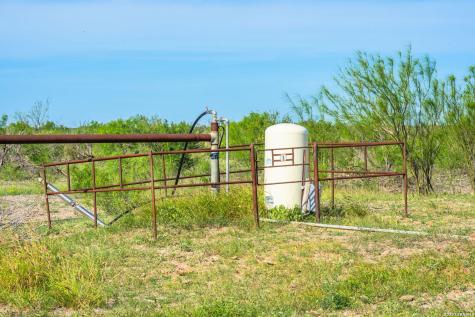 2750 Fm 624 Tilden TX 78072