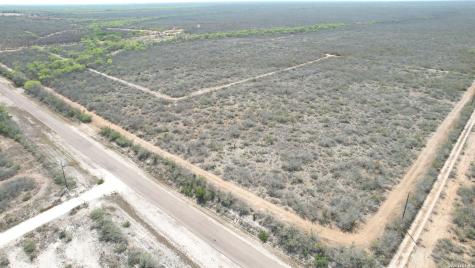 00 Cr 103 San Diego TX 78384