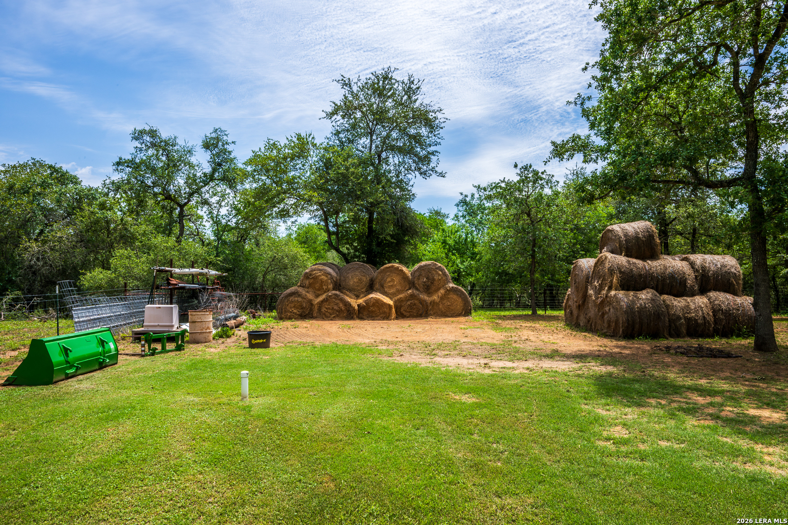 11259 N State Highway 80 Leesville TX 78122