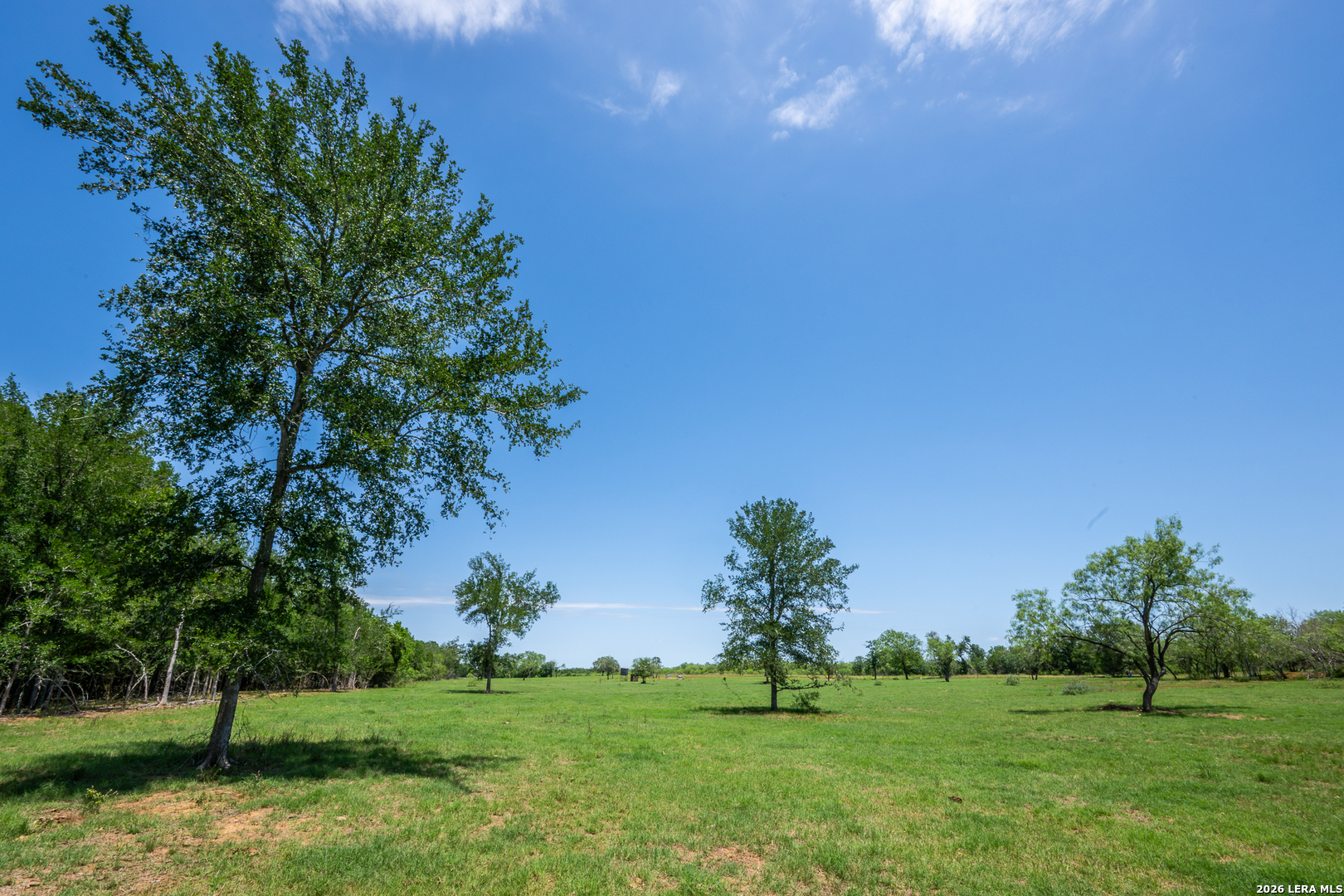 11259 N State Highway 80 Leesville TX 78122