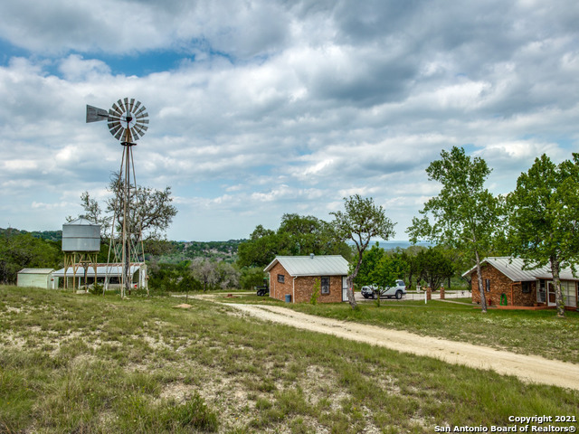 706 Paleface Ranch Road S Spicewood TX 78669