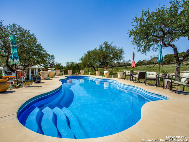 706 Paleface Ranch Road S Spicewood TX 78669