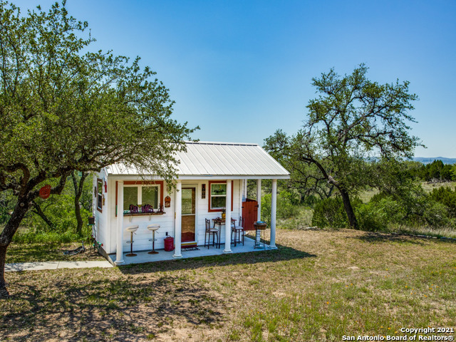 706 Paleface Ranch Road S Spicewood TX 78669