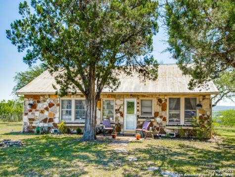 706 Paleface Ranch Road S Spicewood TX 78669