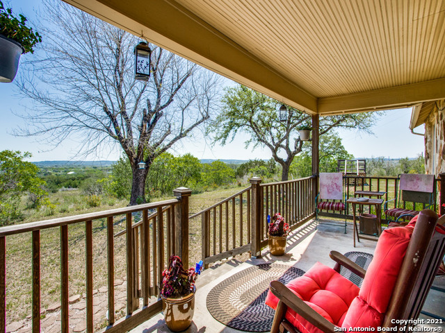 706 Paleface Ranch Road S Spicewood TX 78669