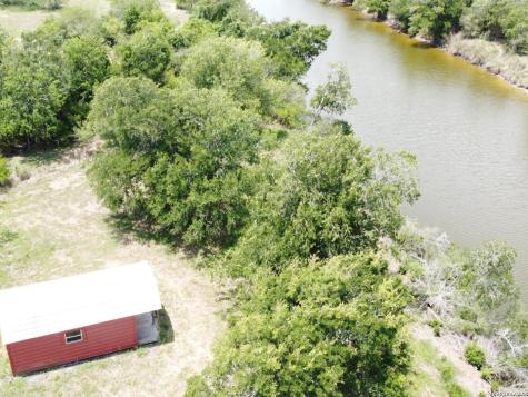 177 Schirmer Road Woodsboro TX 78393