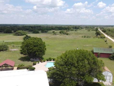 177 Schirmer Road Woodsboro TX 78393