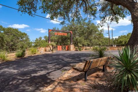916 Private Road 2532 Mico TX 78056
