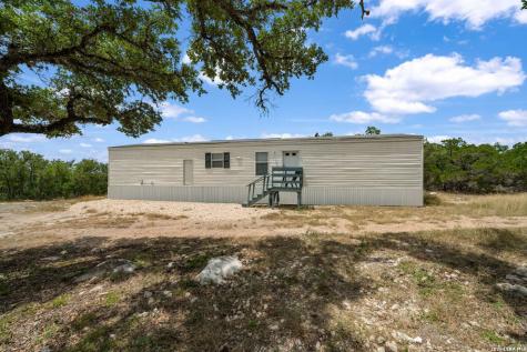916 Private Road 2532 Mico TX 78056