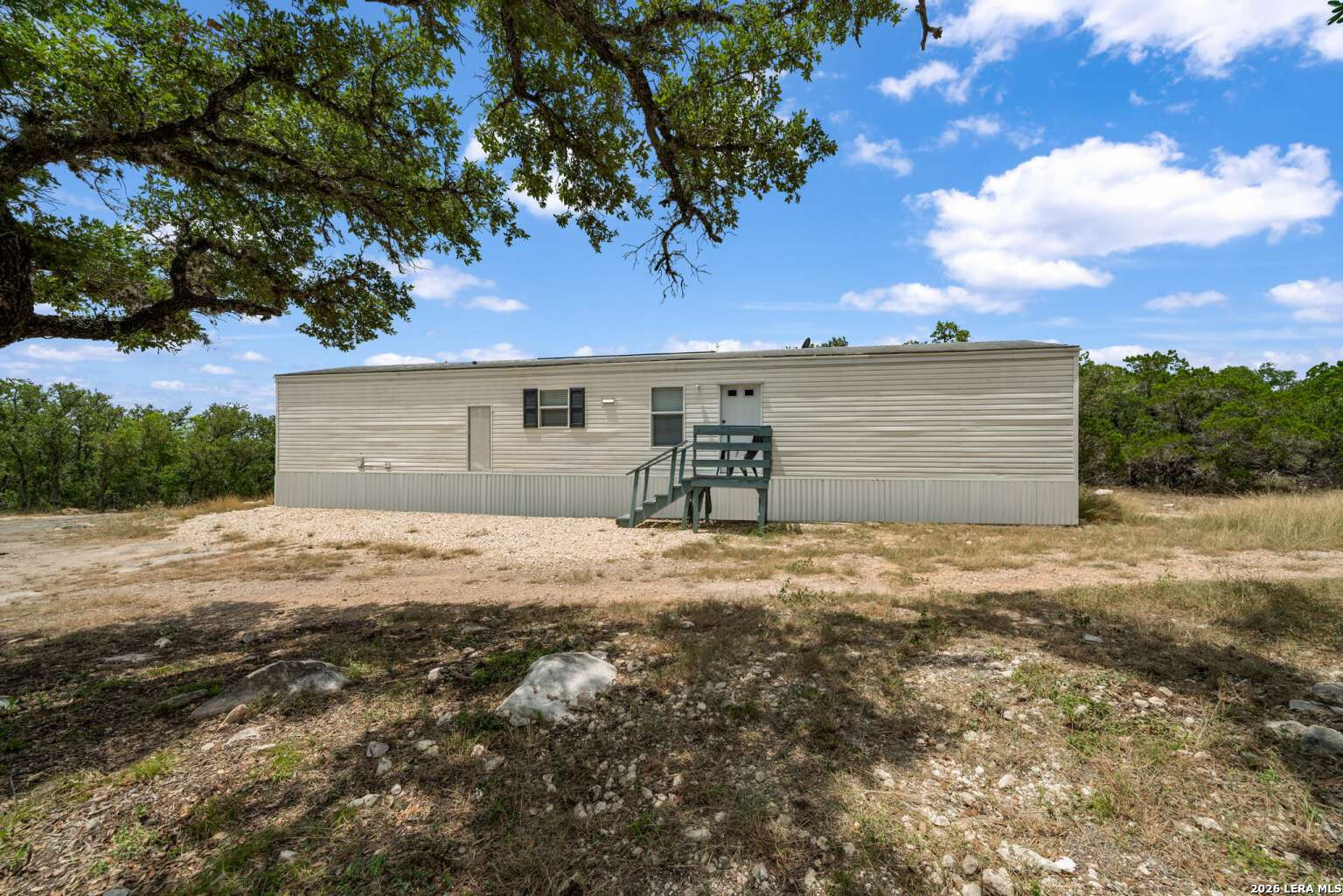 916 Private Road 2532 Mico TX 78056