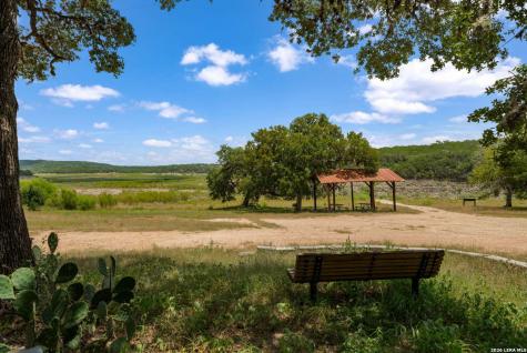 916 Private Road 2532 Mico TX 78056