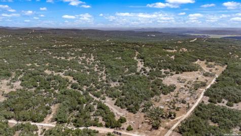 916 Private Road 2532 Mico TX 78056