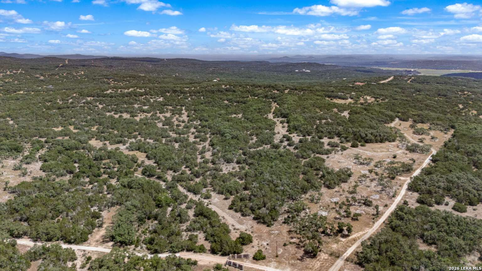 916 Private Road 2532 Mico TX 78056