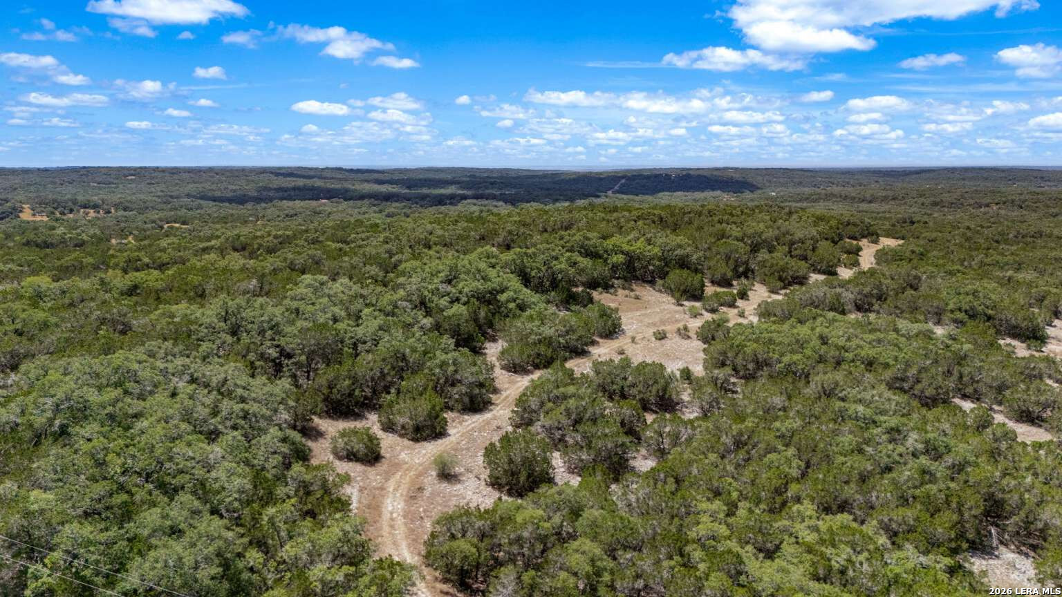916 Private Road 2532 Mico TX 78056