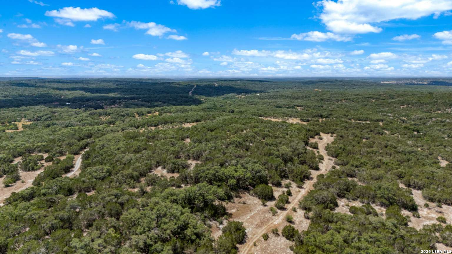 916 Private Road 2532 Mico TX 78056